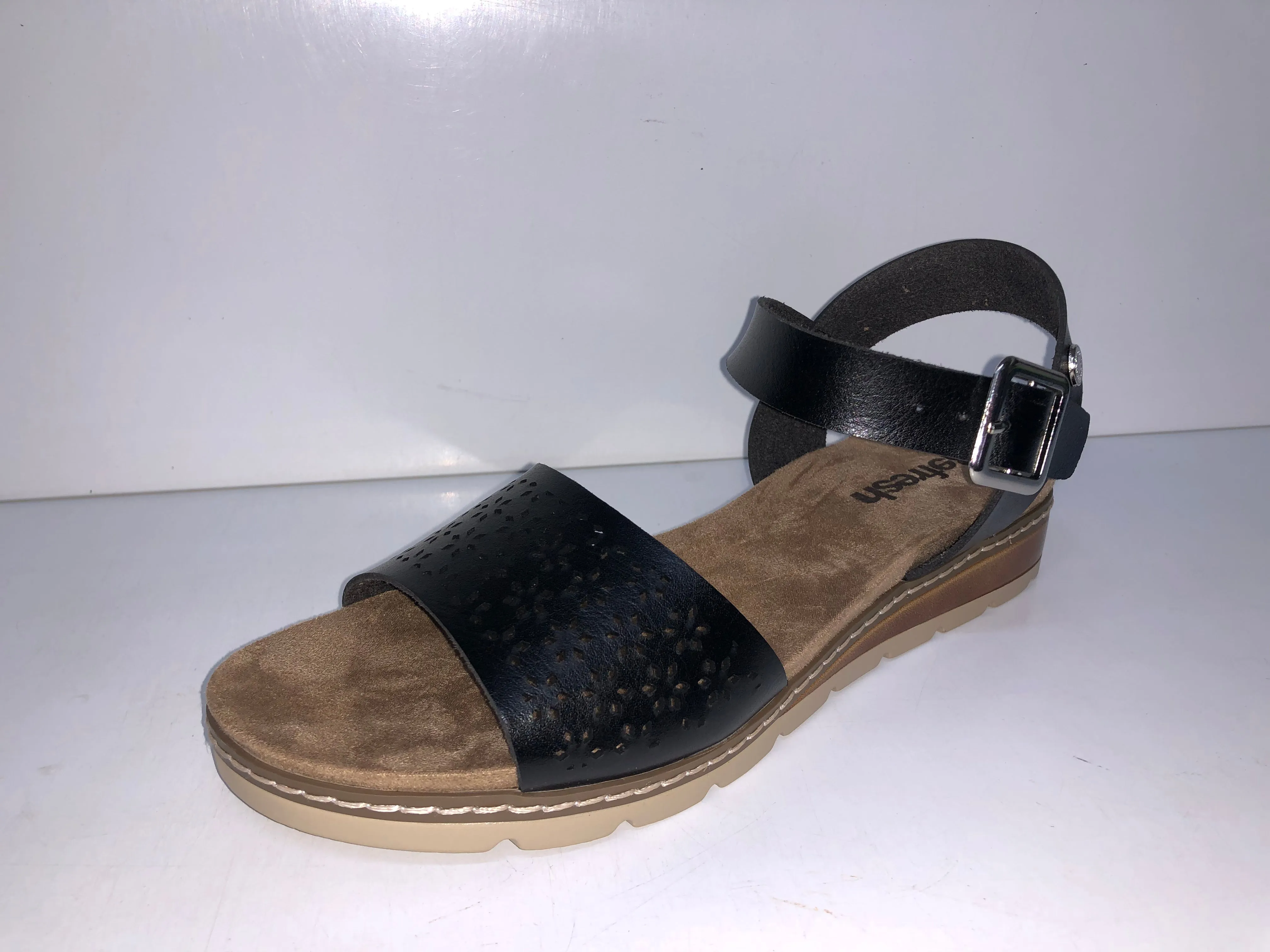 171879 BLACK