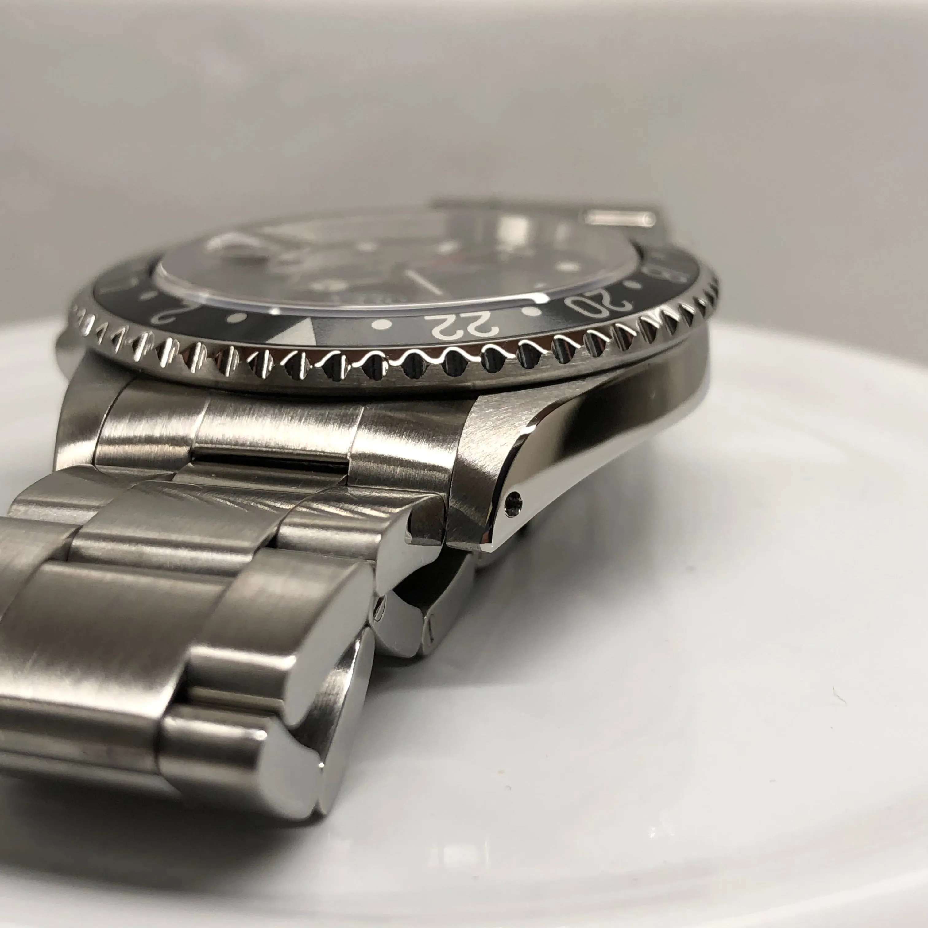 1995 Rolex GMT Master 16700 Stainless Steel Oyster Wristwatch