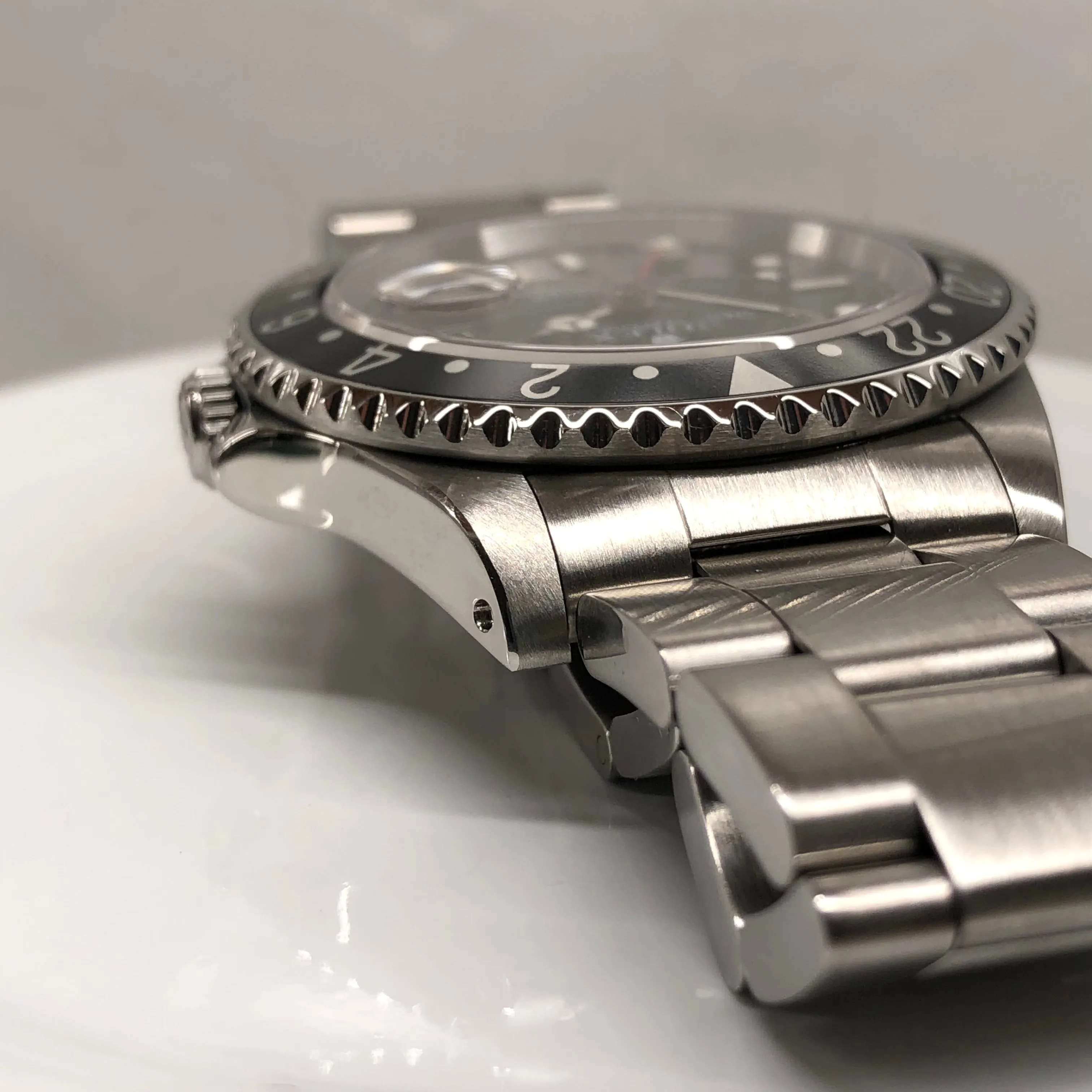 1995 Rolex GMT Master 16700 Stainless Steel Oyster Wristwatch