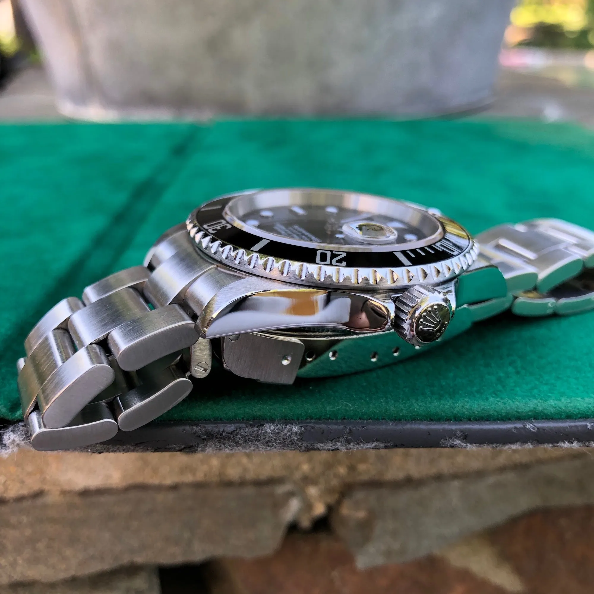 2005 Rolex Submariner Date 16610 Stainless Steel Wristwatch Box Papers