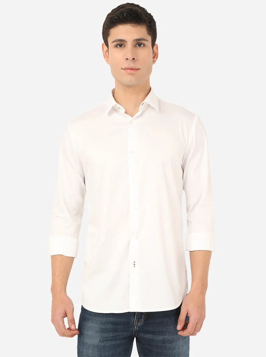 Bright White Solid Slim Fit Semi Casual Shirt | JadeBlue