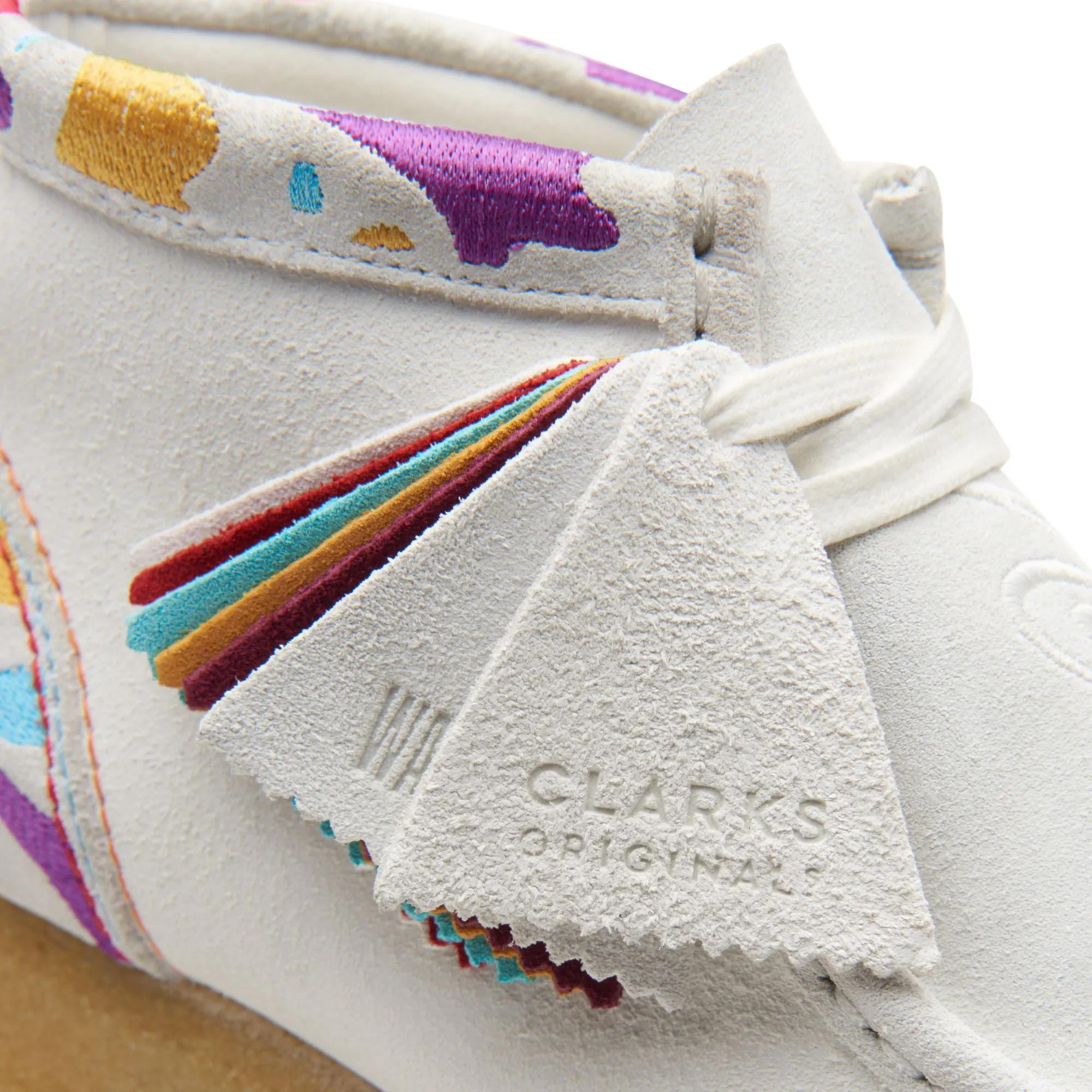 Clarks Women's Wallabee Boots White Combi
