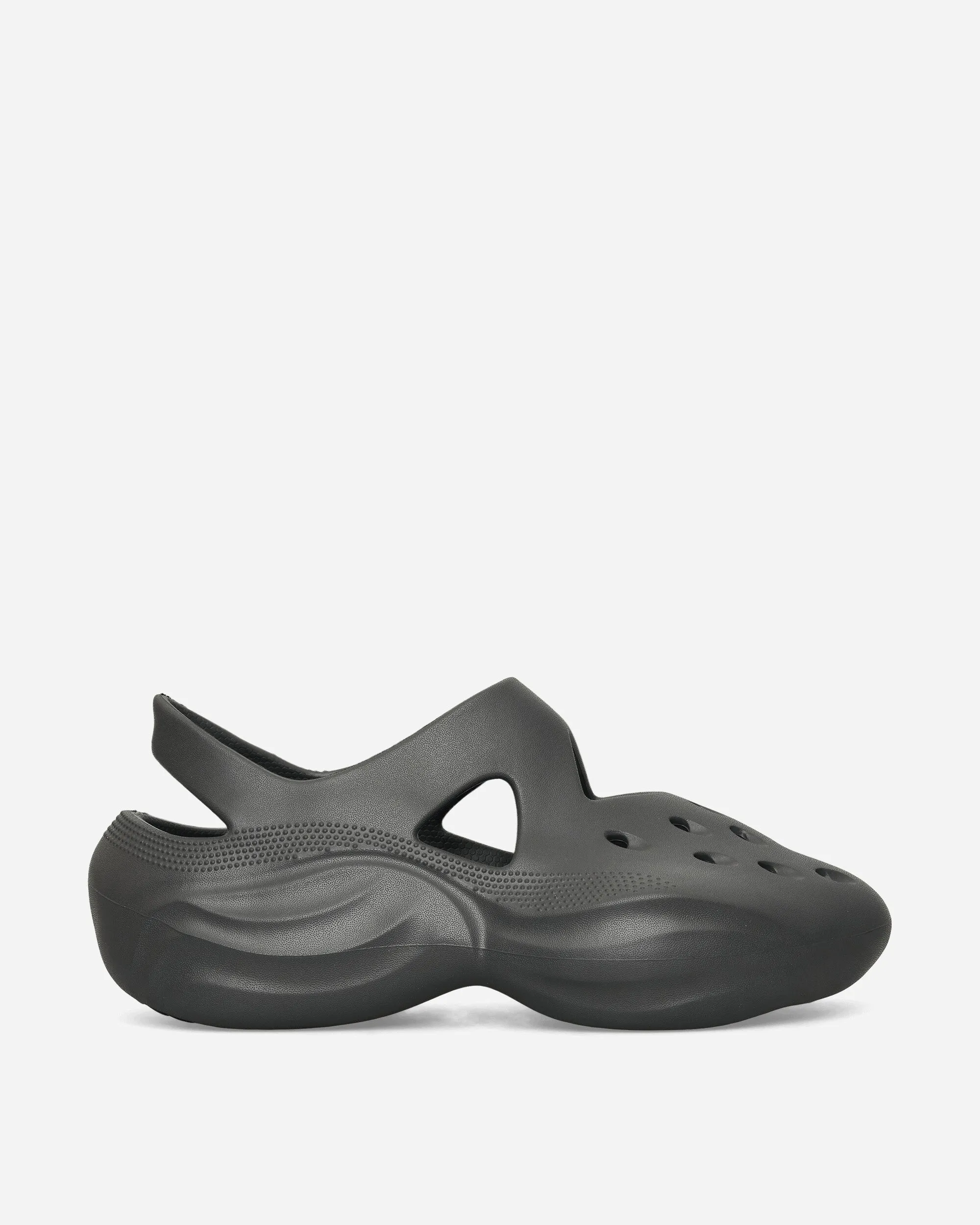 Dingyun Zhang Diffuser Clogs Black Sand