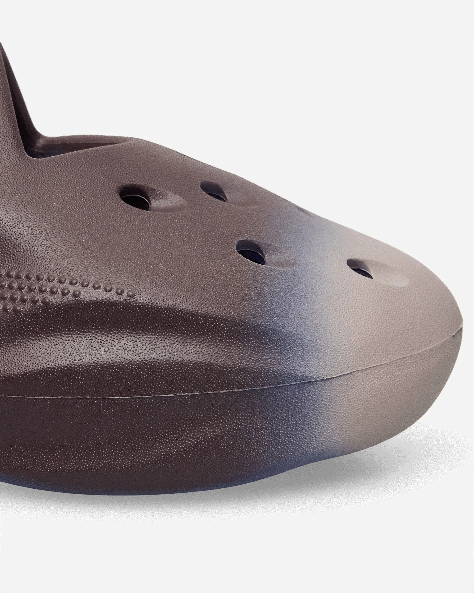 Dingyun Zhang Diffuser Clogs Sapphire