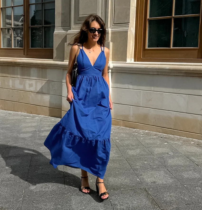 Effortless Vacation-Ready V-Neck Linen Maxi Dress with Low Back