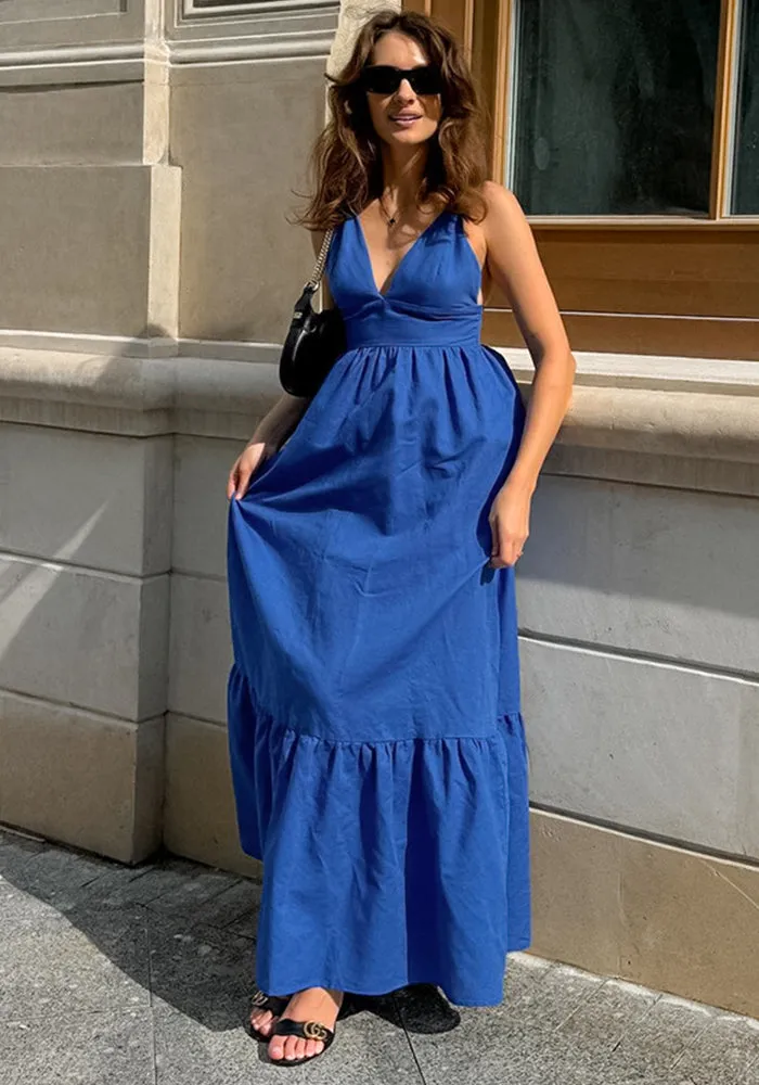 Effortless Vacation-Ready V-Neck Linen Maxi Dress with Low Back