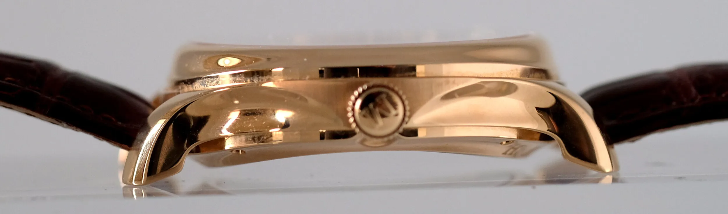 H. Moser & Co. Endeavor Perpetual Calendar in Rose Gold