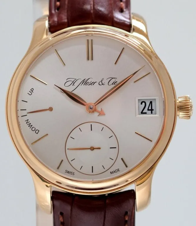 H. Moser & Co. Endeavor Perpetual Calendar in Rose Gold