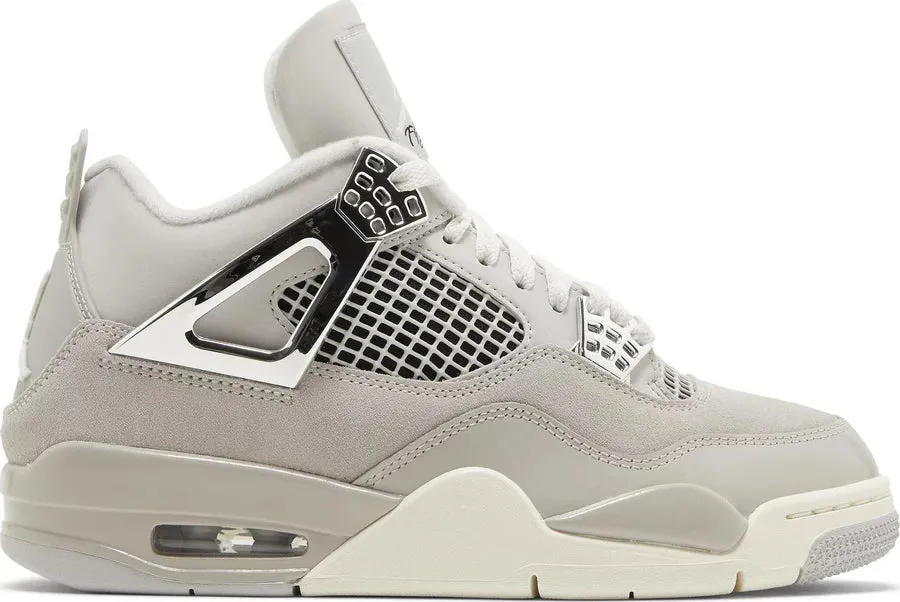JORDAN 4 FROZEN MOMENTS