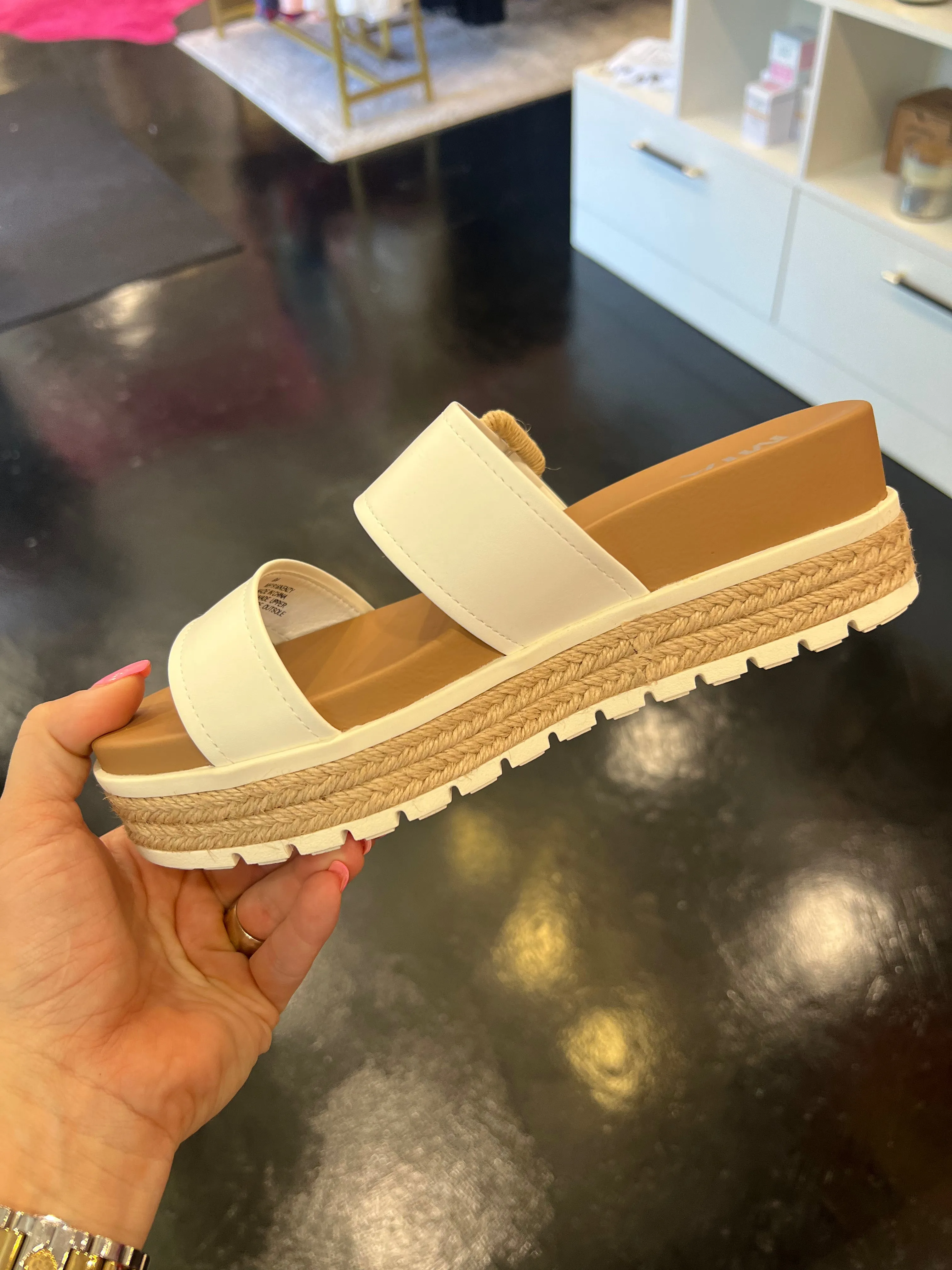 KENZY SANDAL