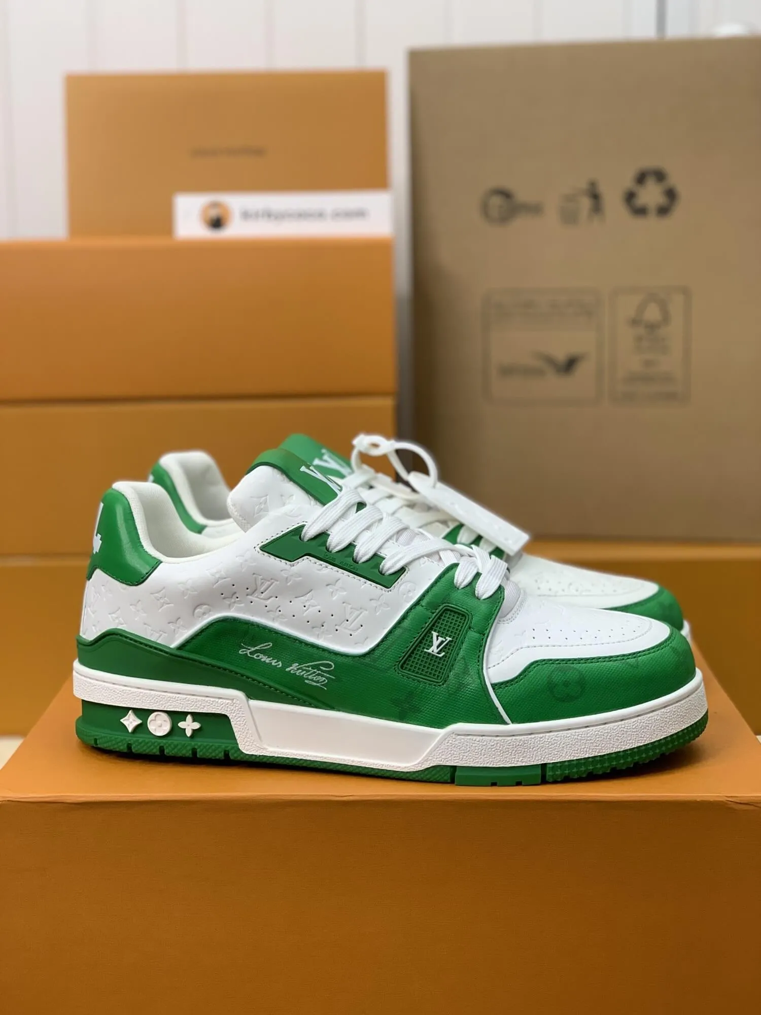 Louis Vuitton LV Trainer Sneaker "white Green"