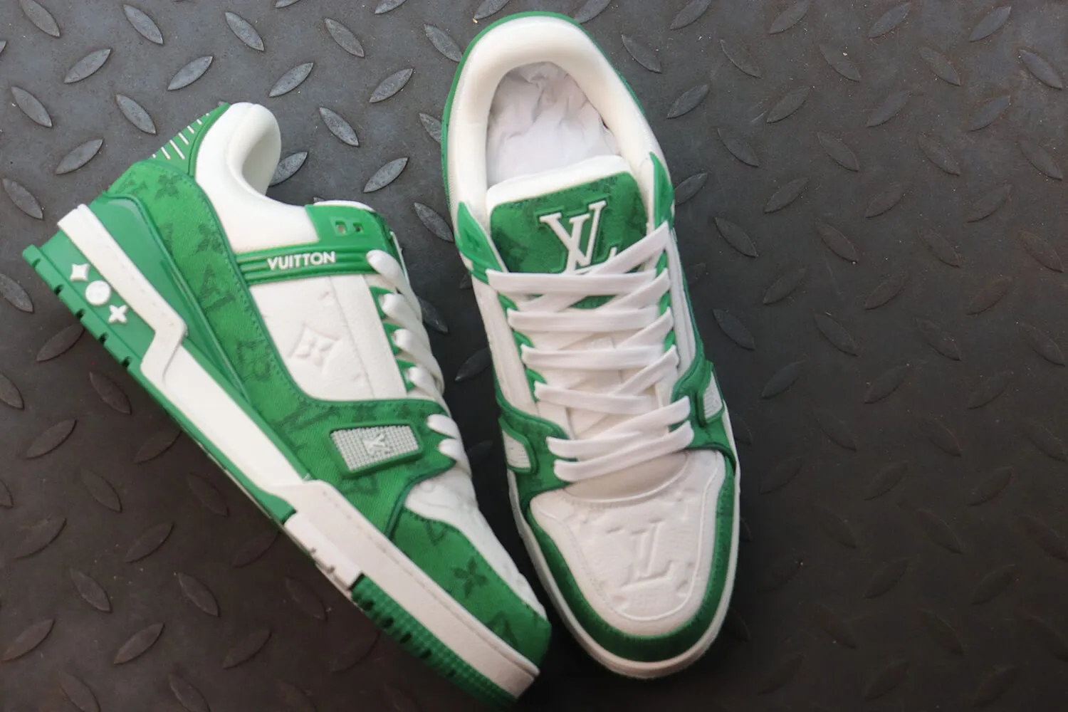 Louis Vuitton Trainer Monogram Green White Sneakers