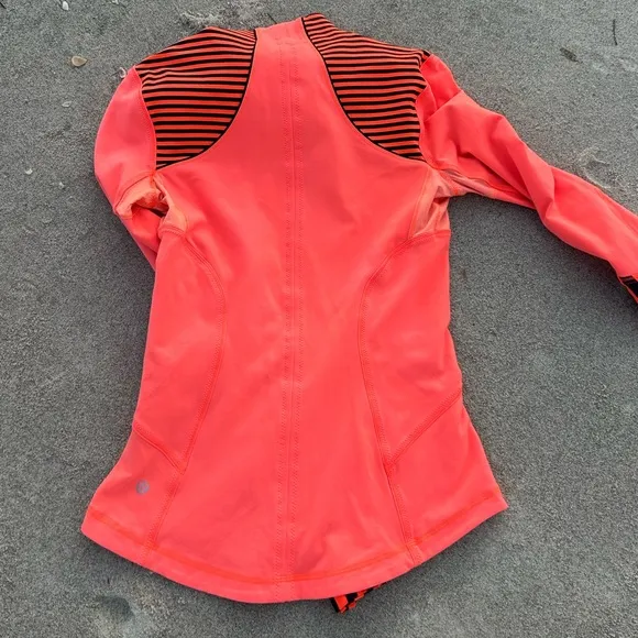 Lululemon fuchsia striped casual define jacket
