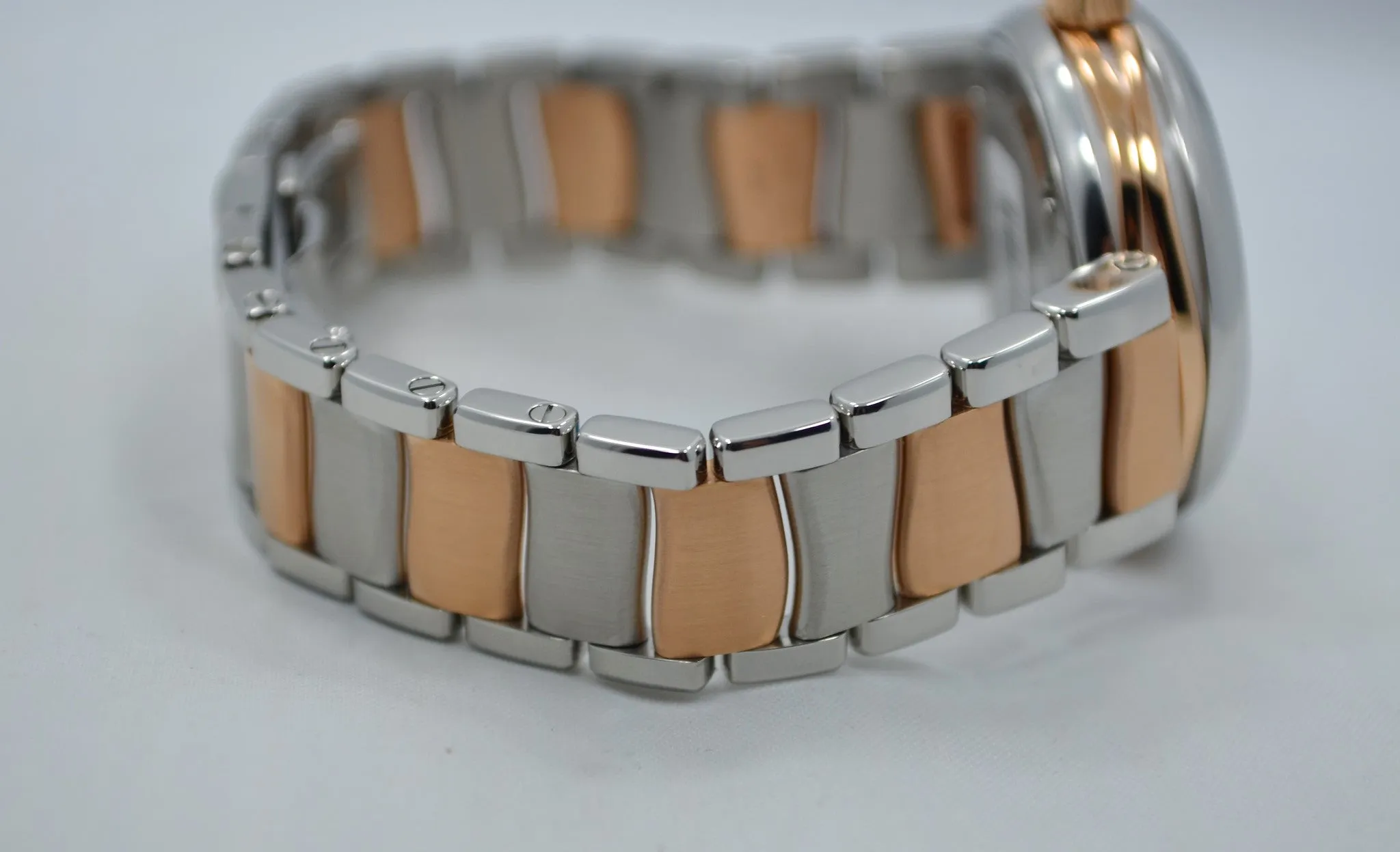 Omega Ladymatic DeVille 425.20.34.20.55.001 Steel Red Gold MOP Diamond Watch