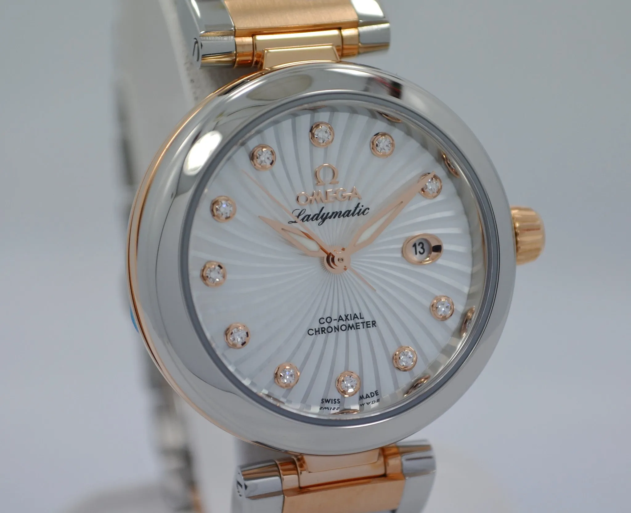 Omega Ladymatic DeVille 425.20.34.20.55.001 Steel Red Gold MOP Diamond Watch