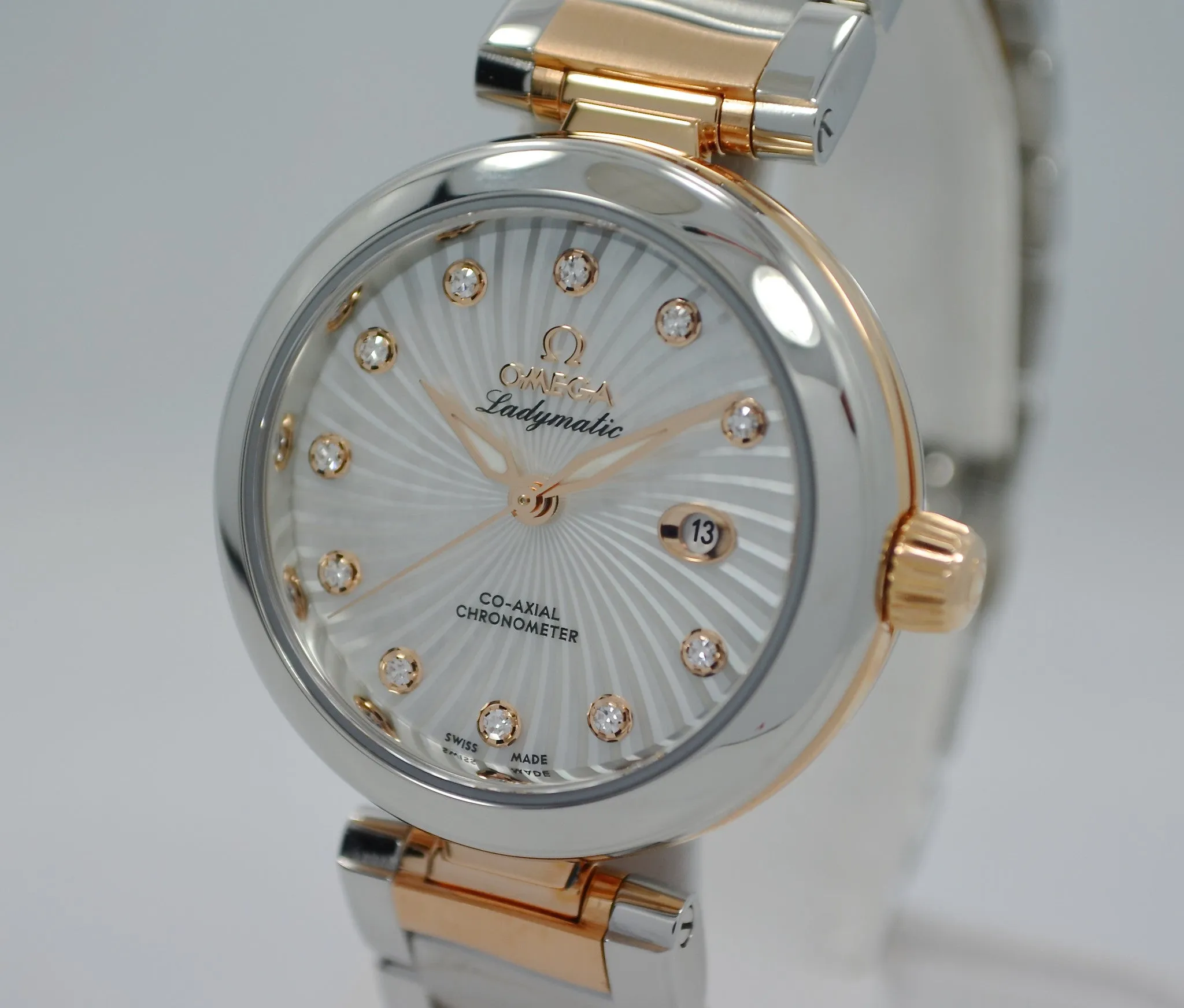 Omega Ladymatic DeVille 425.20.34.20.55.001 Steel Red Gold MOP Diamond Watch