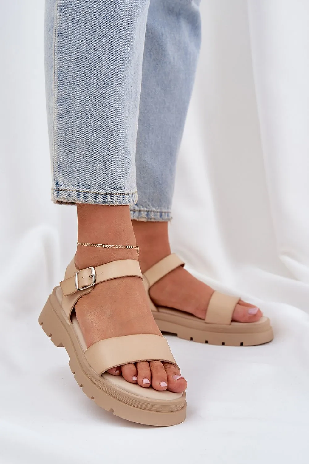 Sandals Step in style