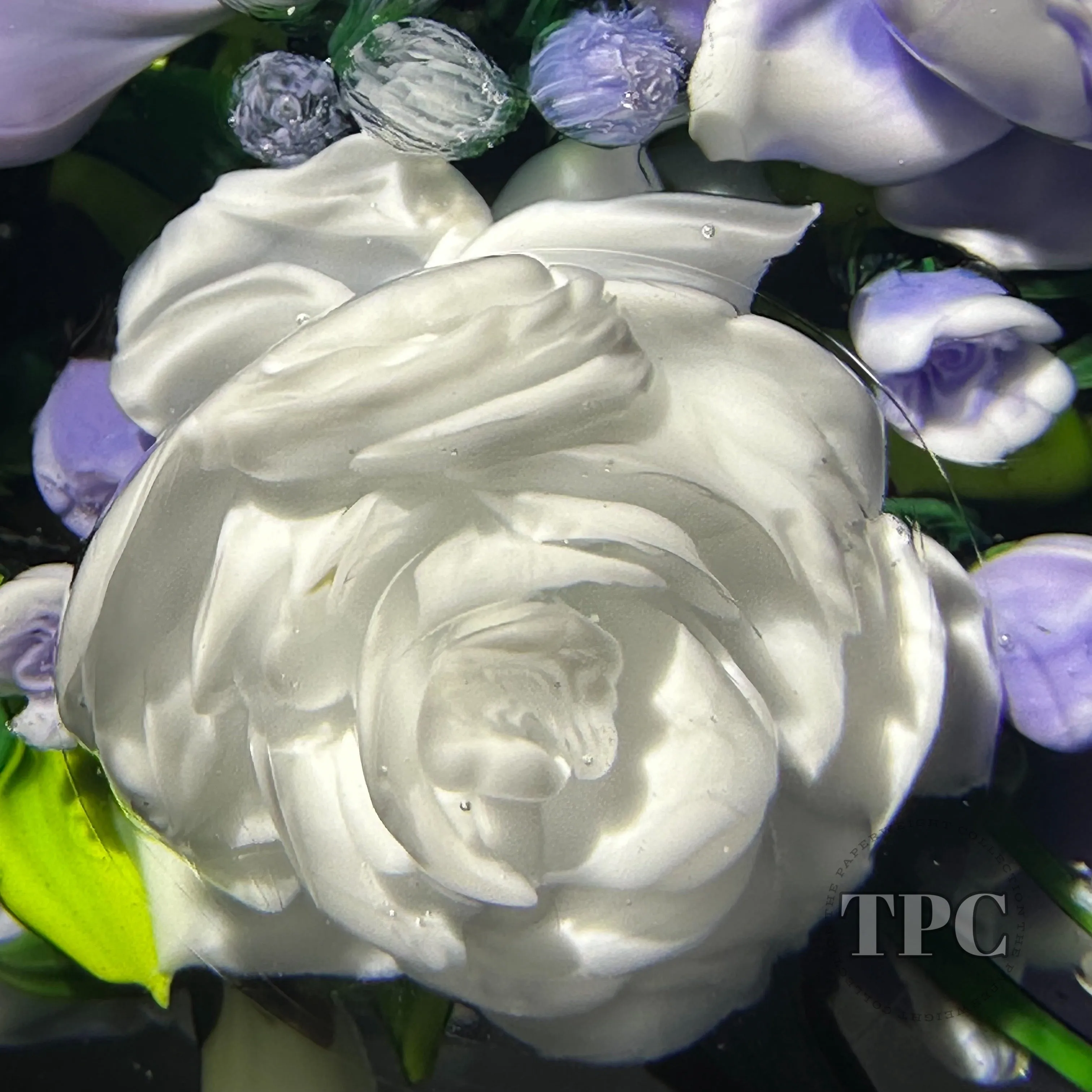 Super Magnum Rick Ayotte Double Sided Glass Art Paperweight Flamework Purple and White Rose Bouquet